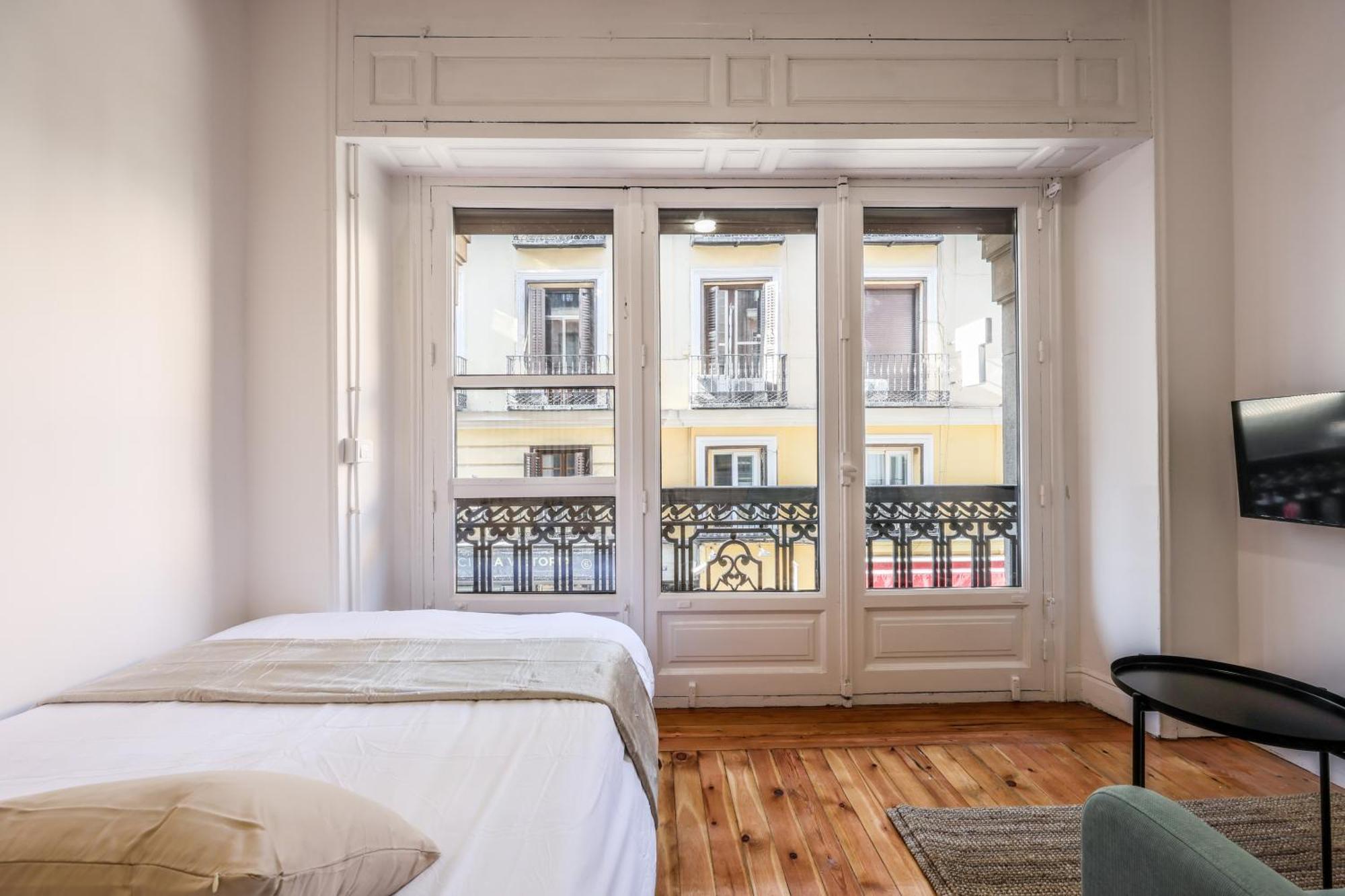 Victoria Apartments Мадрид Екстер'єр фото